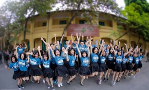 Áo thun đồng phục học sinh cấp 3 mang nhiều ý nghĩa với tuổi học trò