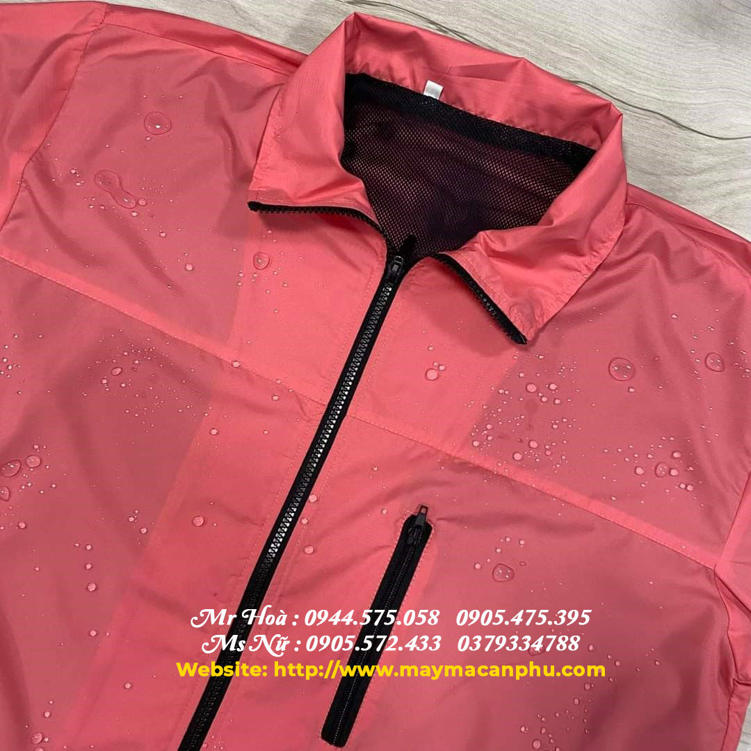 Cách làm sạch áo gió