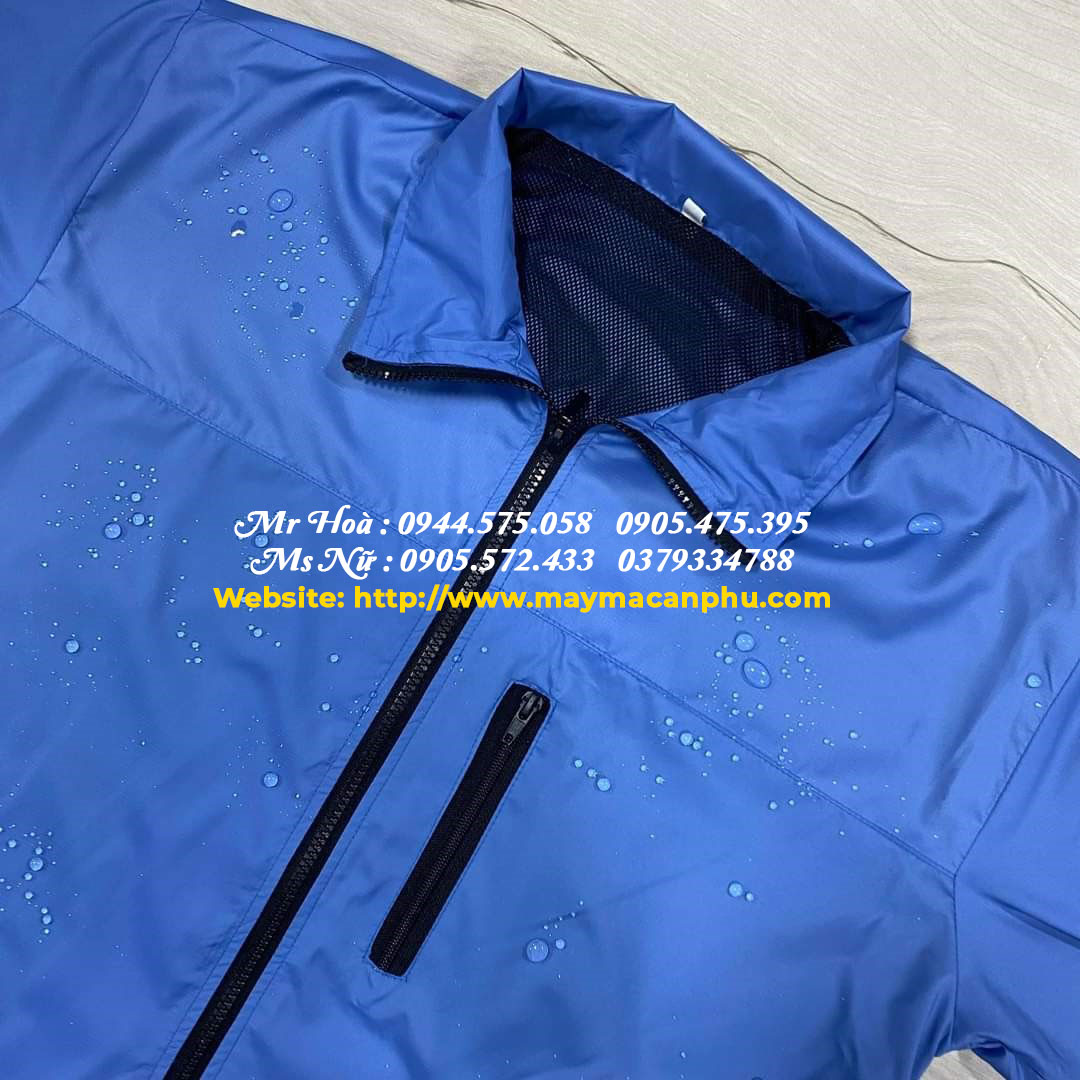 Cách làm sạch áo gió