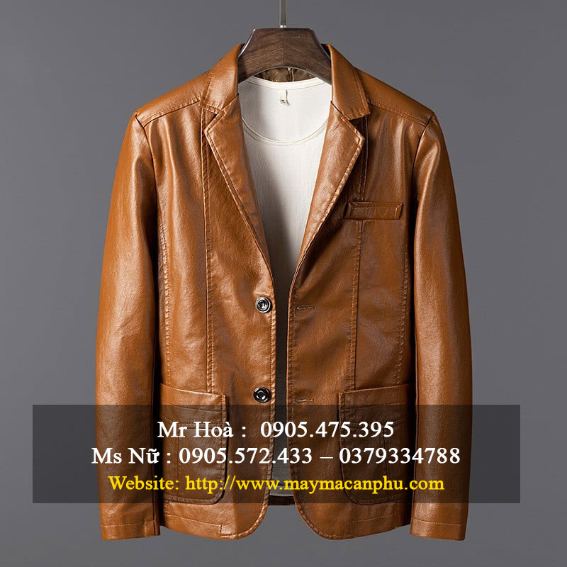 Vệ sinh áo khoác da nam