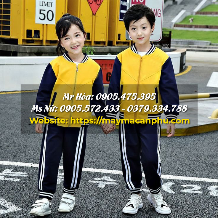 Nhu cầu may áo khoác đồng phục cho trường ngày càng tăng cao