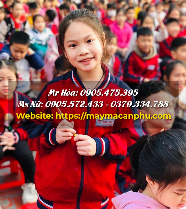 Lợi ích khi lựa chọn in áo khoác lớp theo yêu cầu