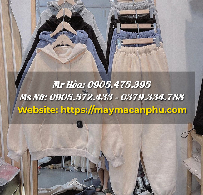 Giải Mã Sức Hút Của Những Chiếc Áo Ấm Áp Ngày Đông