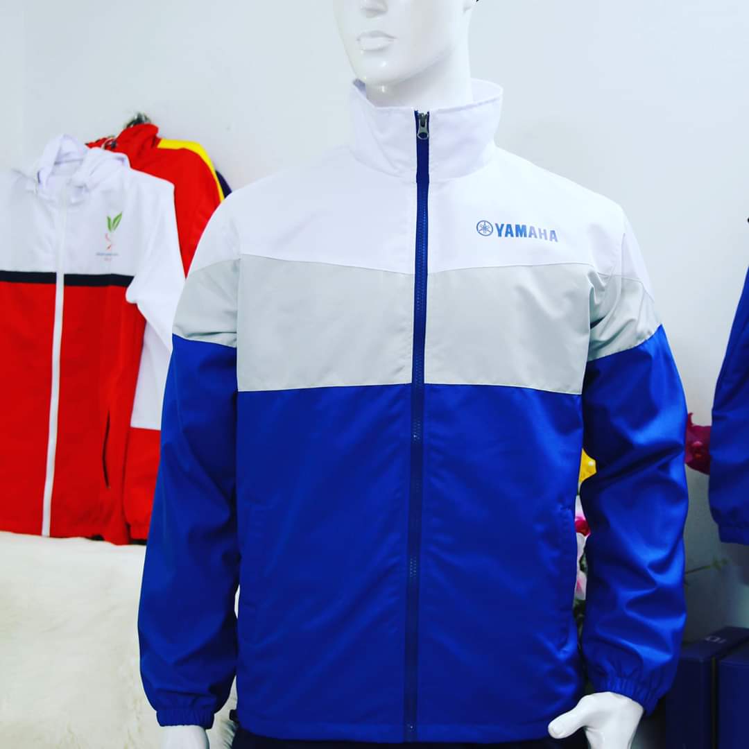 Áo khoác dù nhạy cảm với nhiệt độ