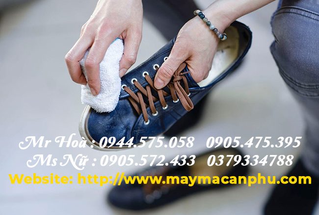 Cách làm sạch bảo hộ lao động