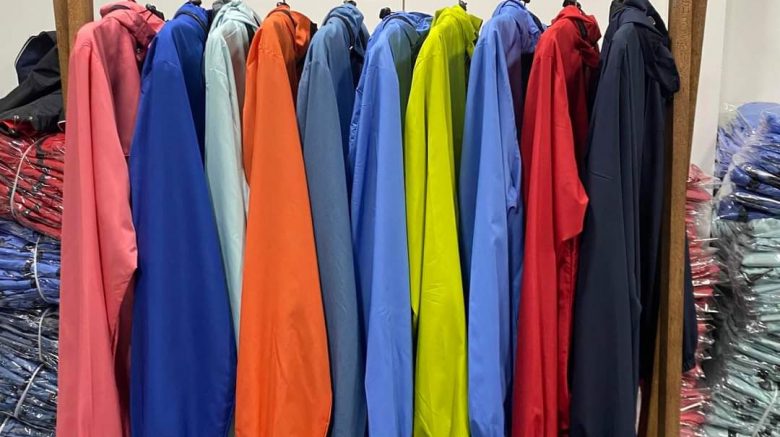 List những mẫu áo khoác nữ hot nhất hiện nay