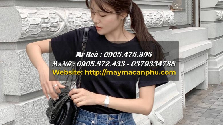 mặc áo thun đi làm