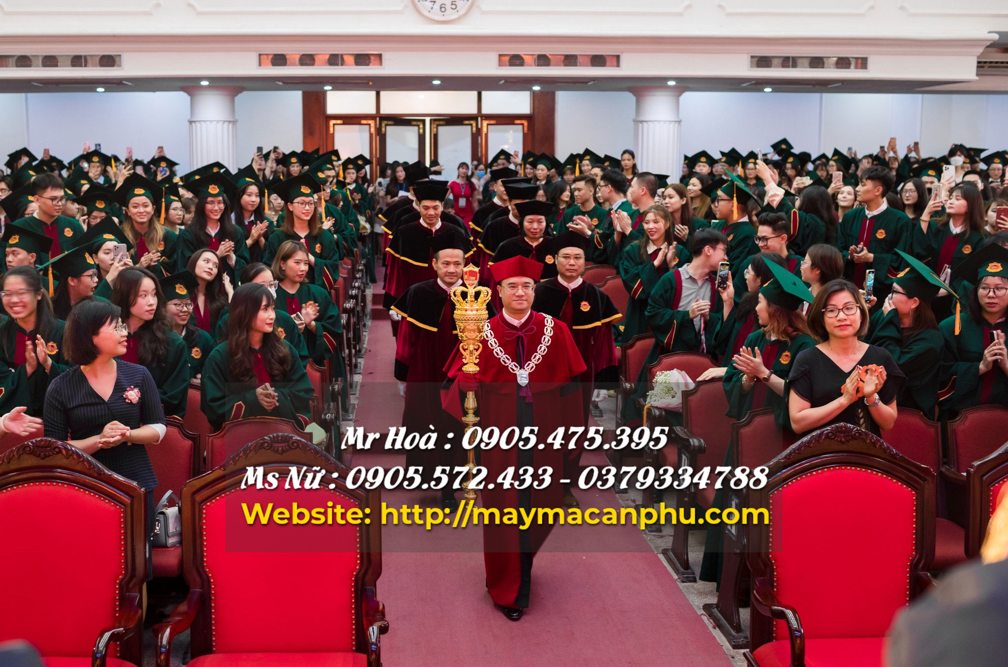 Ý nghĩa màu sắc áo tốt nghiệp.