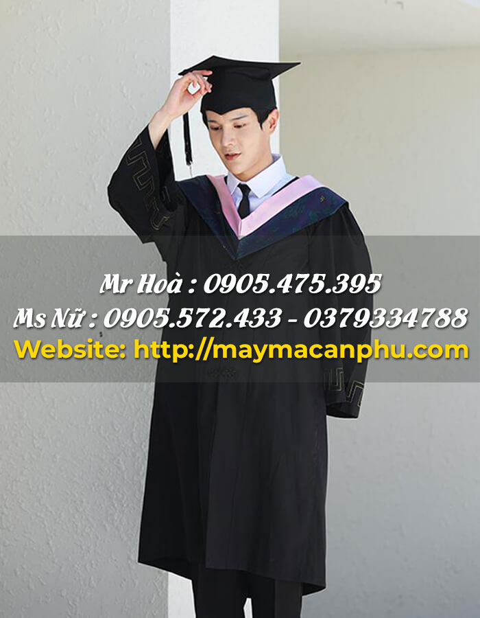 Ưu điểm và nhược điểm của việc đi thuê hay đặt may áo tốt nghiệp