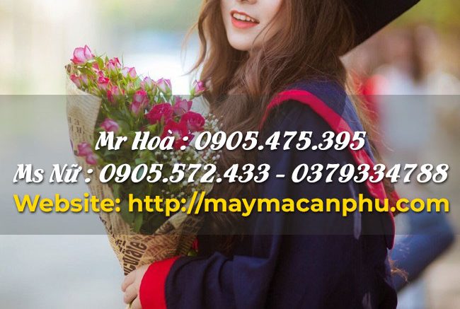 Tạo dáng chụp ảnh với hoa tươi vô cùng xinh xắn và dịu dàng phù hợp với các bạn nữ