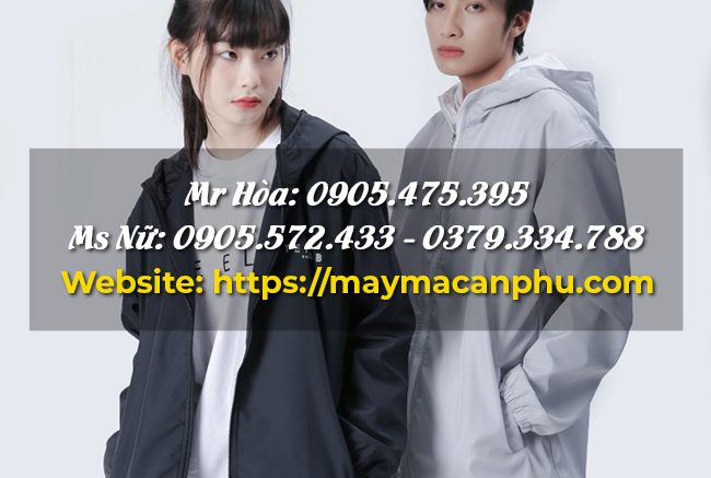 Ứng dụng thực tế của áo khoác gió chống mưa nhẹ trong đời sống